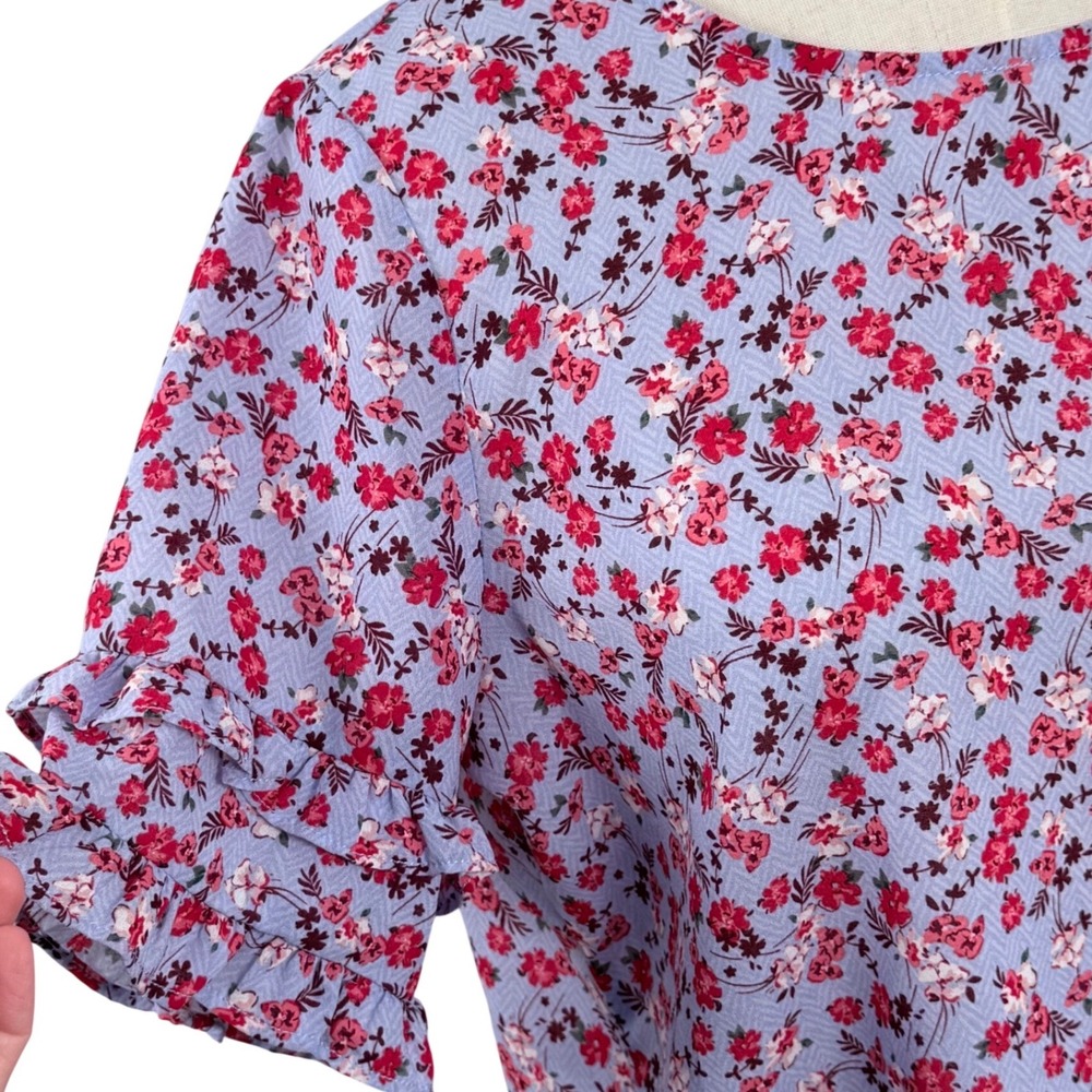 Liz Claiborne S Blouse Lavender Floral Womens Ruffle Sleeve Top Cottagecore EUC - Picture 4 of 7